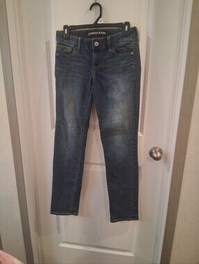 Express Women’s Skinny Jeans in Medium Blue Wash Size 2R